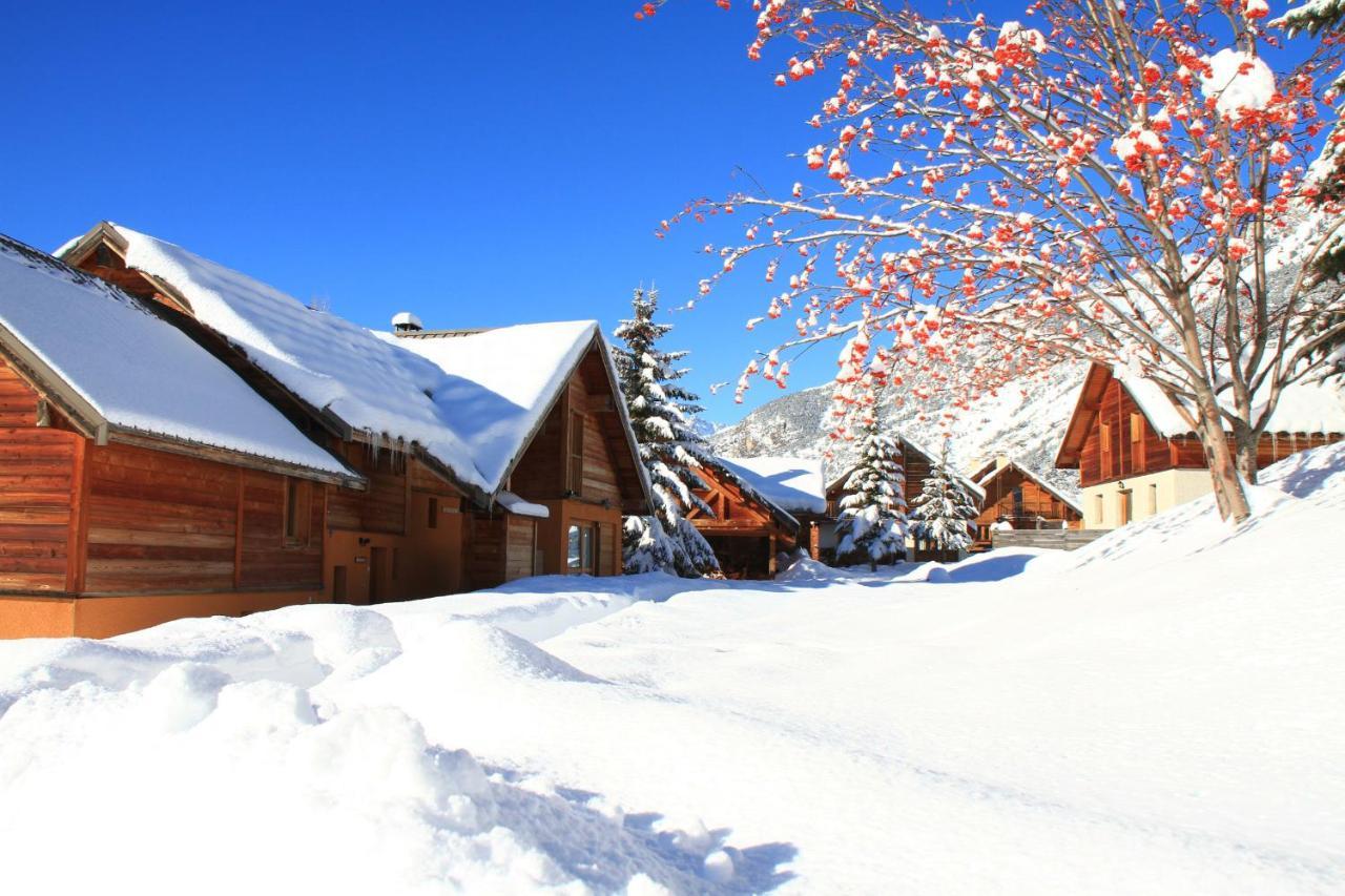 Le Gouroun Hameau Des Chazals Nevache Hautes Alpes Exterior photo